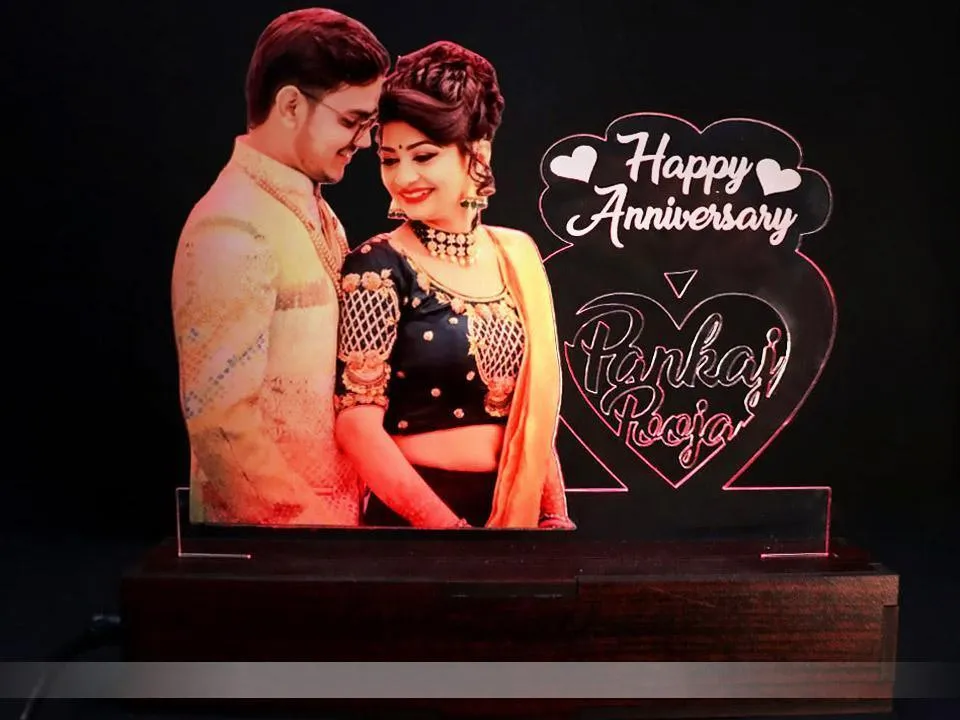 Valentine Special Gift - Customized Couple LED Table Lamp