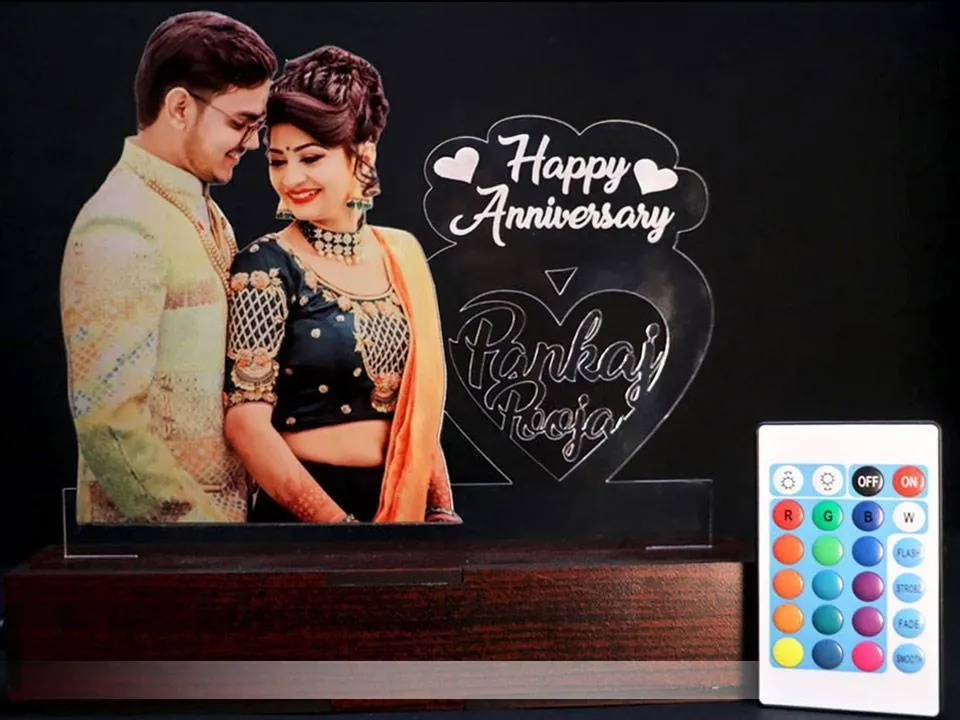 Valentine Special Gift - Customized Couple LED Table Lamp