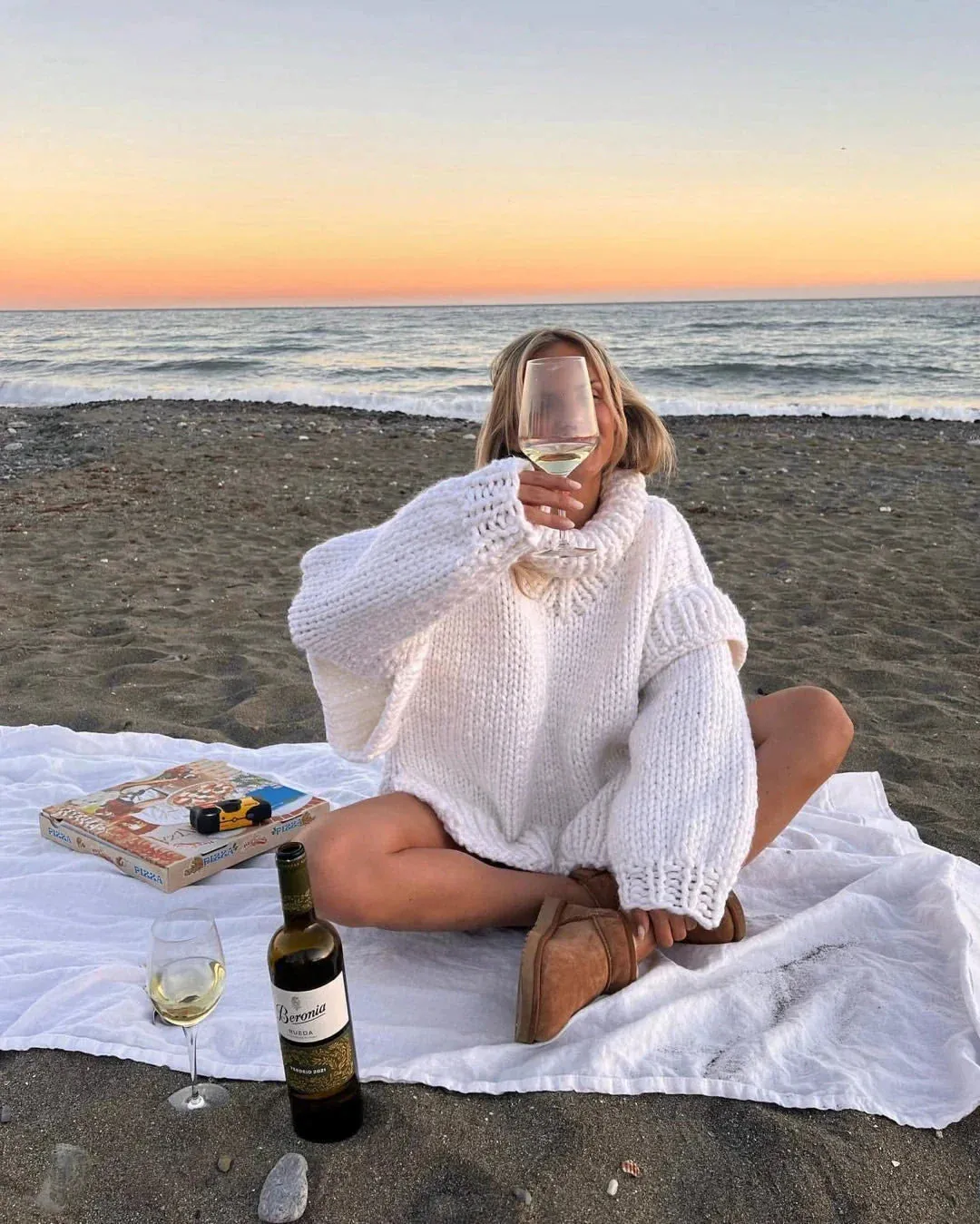 Vvsha Carolla Knitted Oversize Sweater