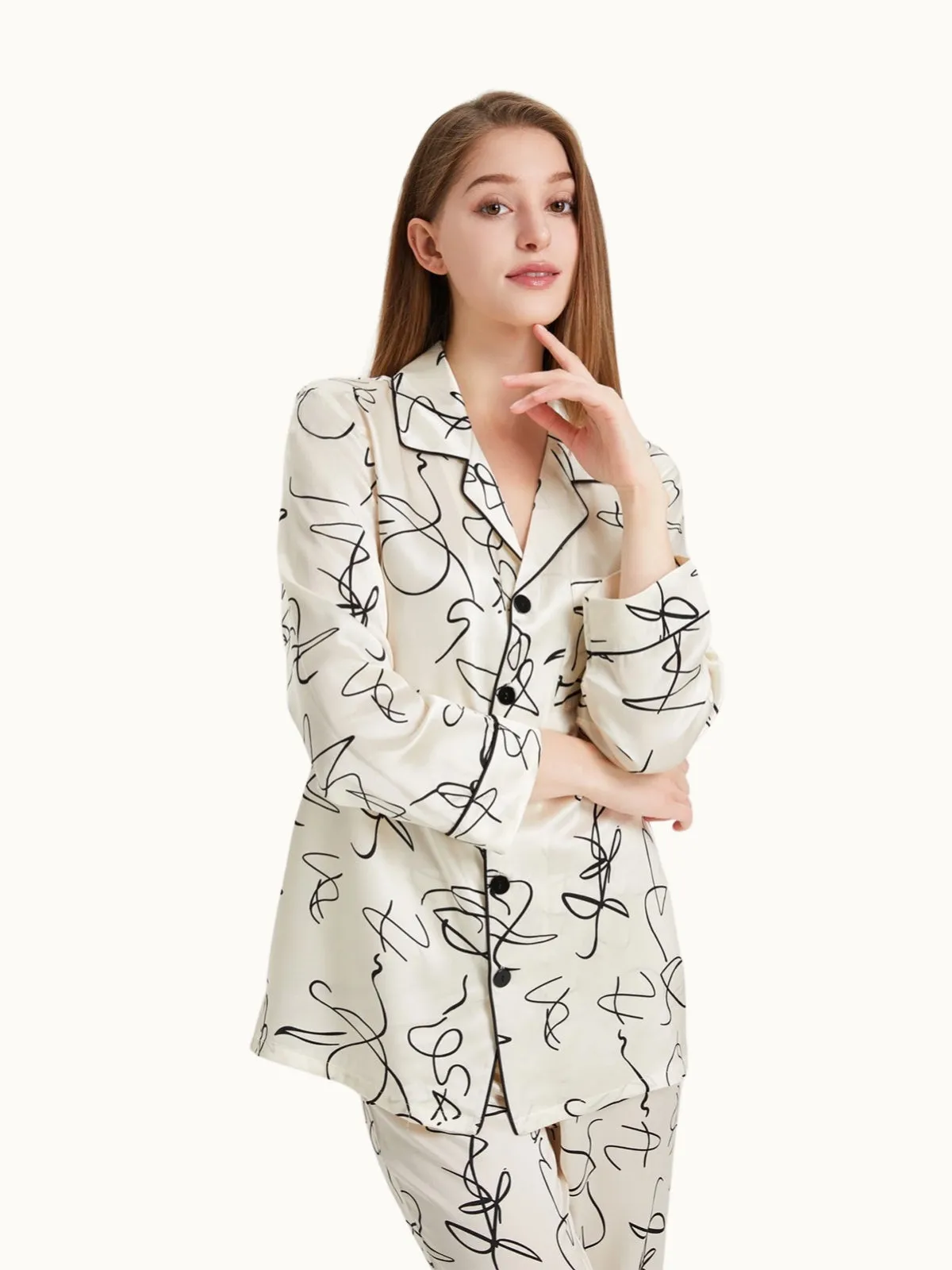 Women Artistic Graffiti Printed Silk Pajamas Set