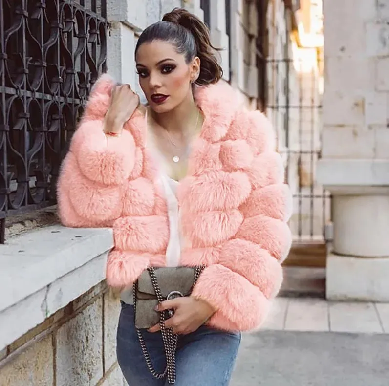 Women Winter Thickened Warm Fur Coat 
Long-sleeve/Hooded