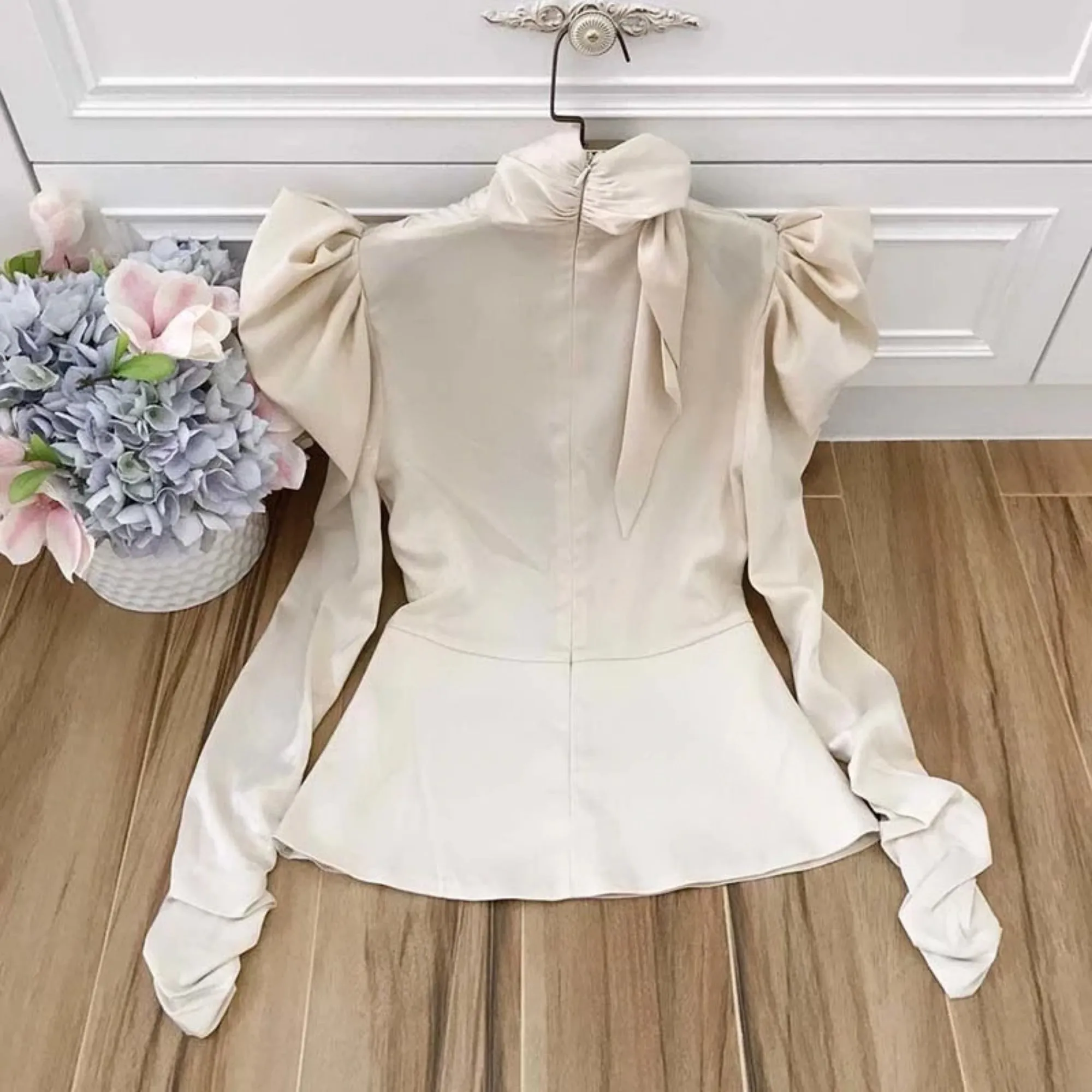Women's Autumn Polyester Long-Sleeved Blouse