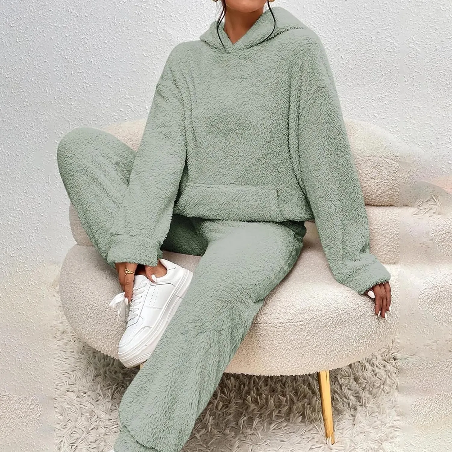 Womens Fleece 2 Piece Outfits Sherpa Fall Winter Warm Hoodies for Women Flannel Fleece Lined Sweatpants Lounge Set