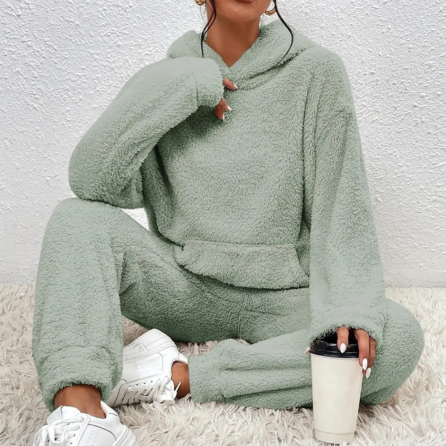 Womens Fleece 2 Piece Outfits Sherpa Fall Winter Warm Hoodies for Women Flannel Fleece Lined Sweatpants Lounge Set