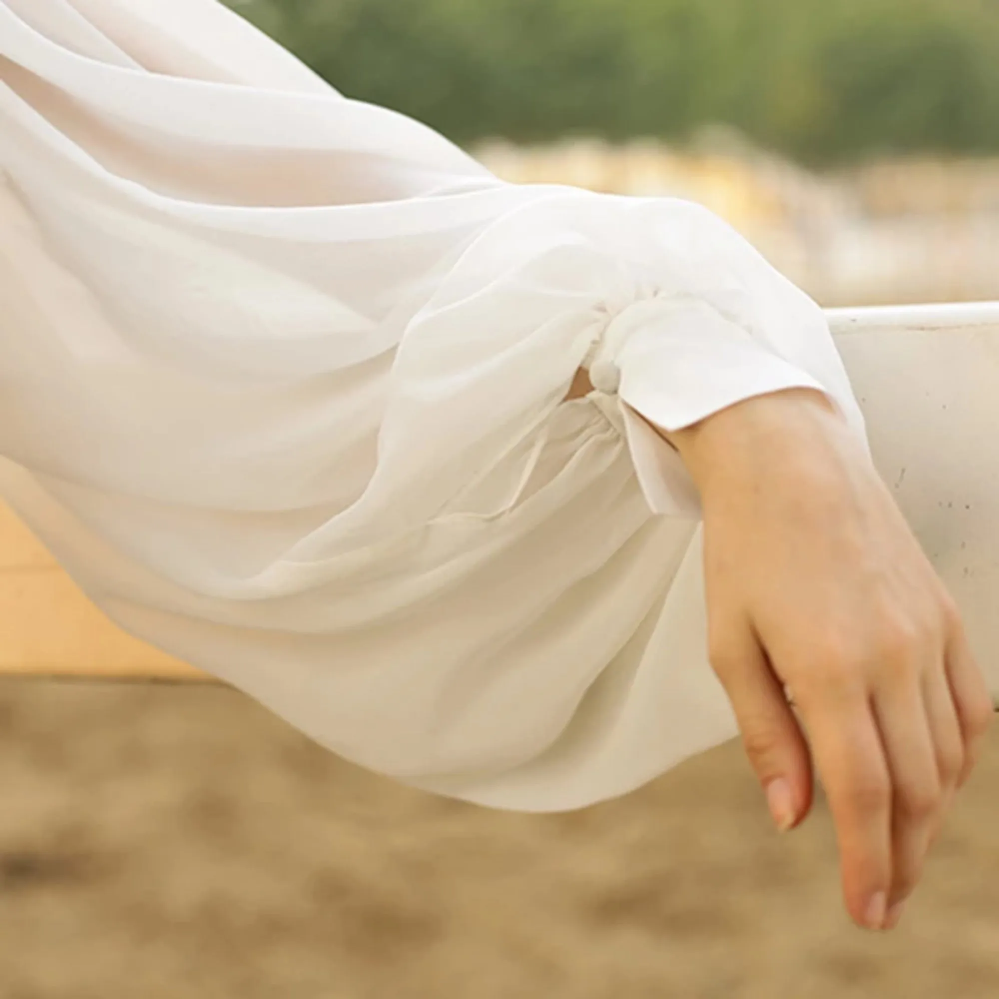 Women's Spring Chiffon Long-Sleeved Blouse With Buttons