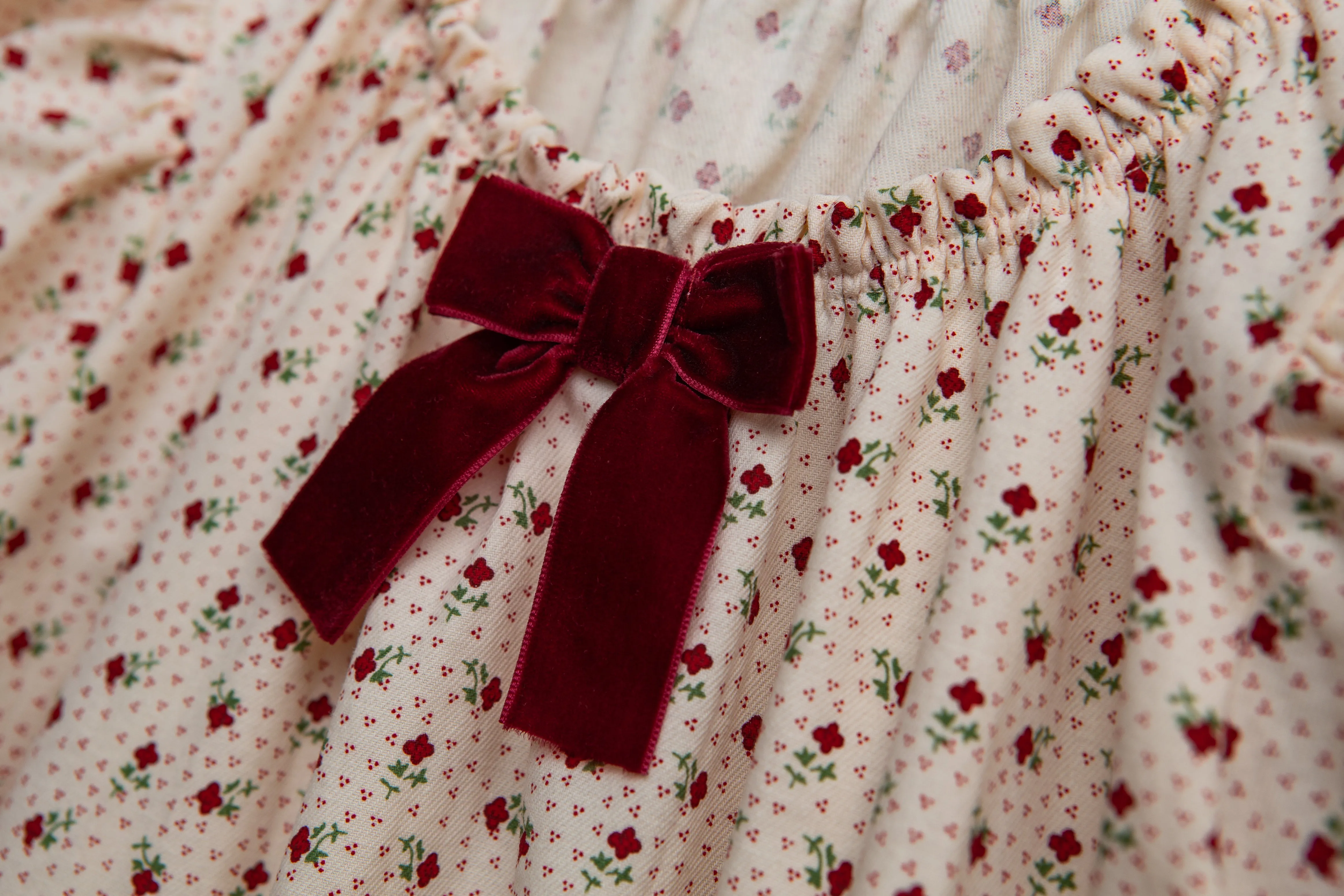 XENIA - CHILDRENS' PYJAMA SET IN ROSE PRINT